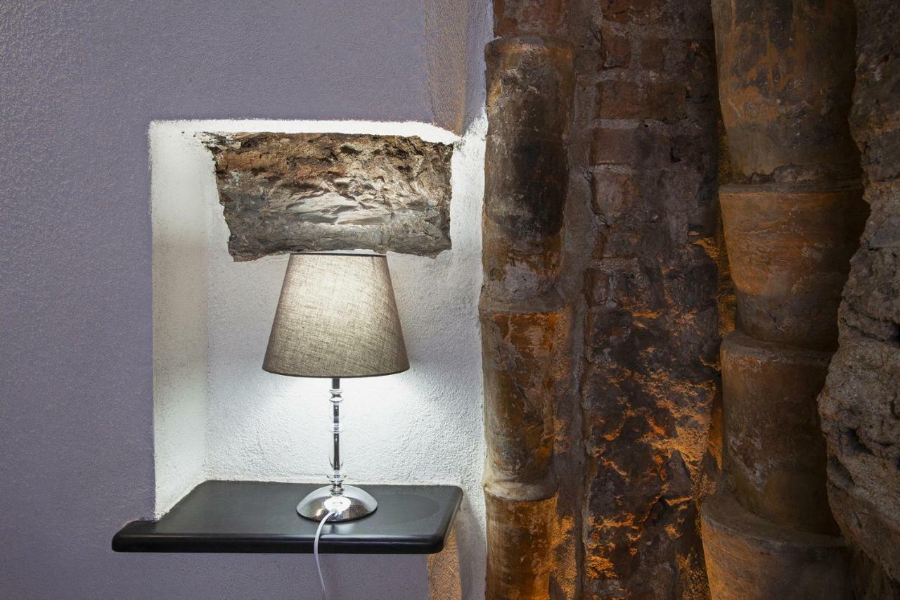 Appartement Wood And Stone In The Historical Center